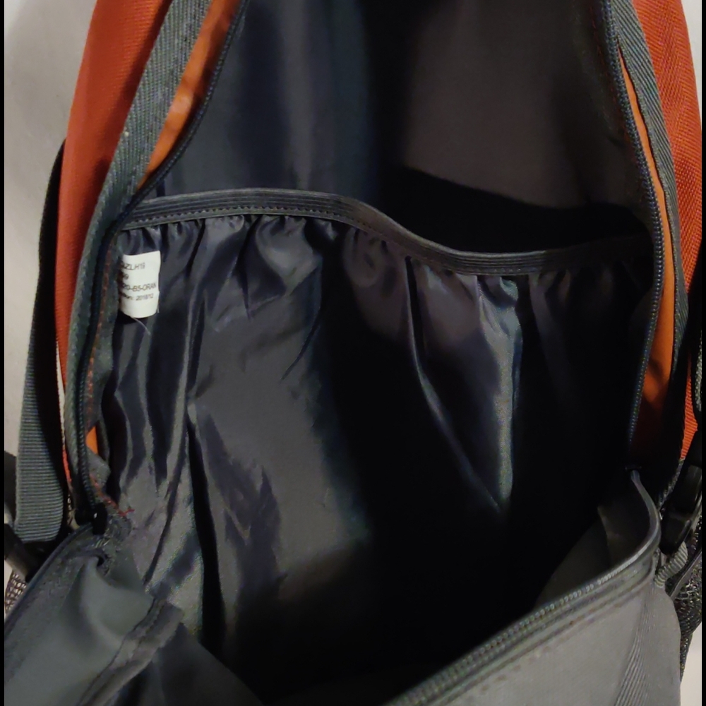 American Outback Desert Spring Hydration Pack - Picture 5 of 7